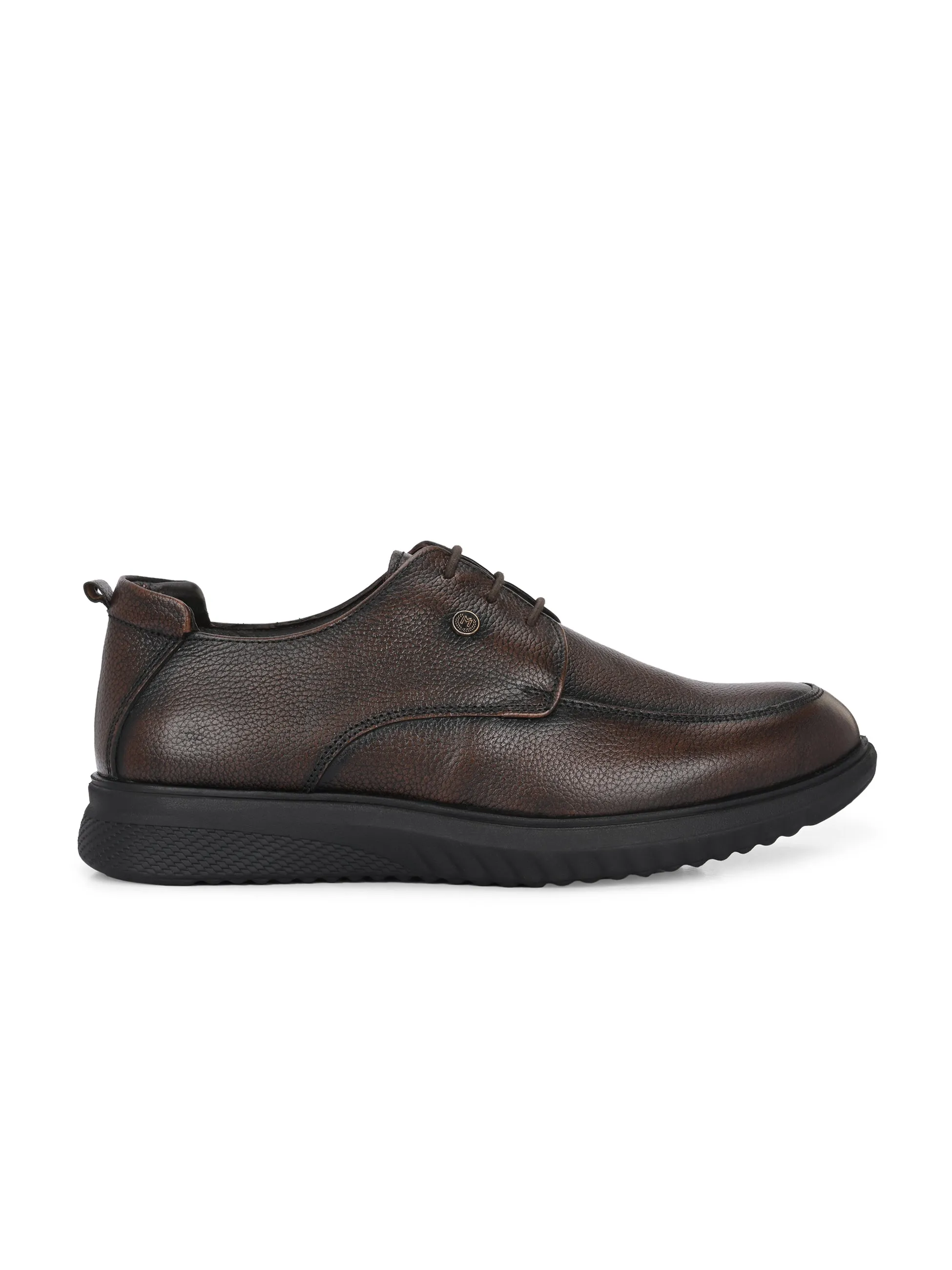 9 to 5 Comfort Lace Up