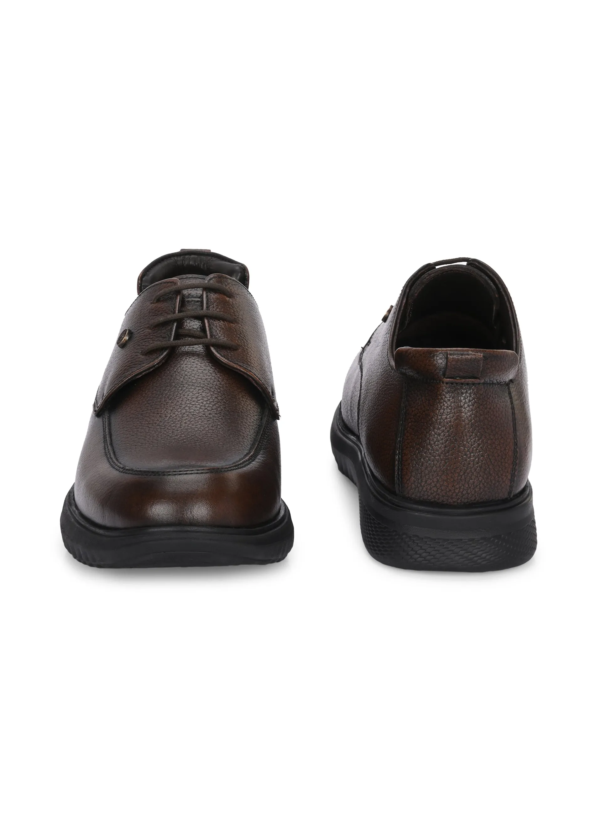 9 to 5 Comfort Lace Up