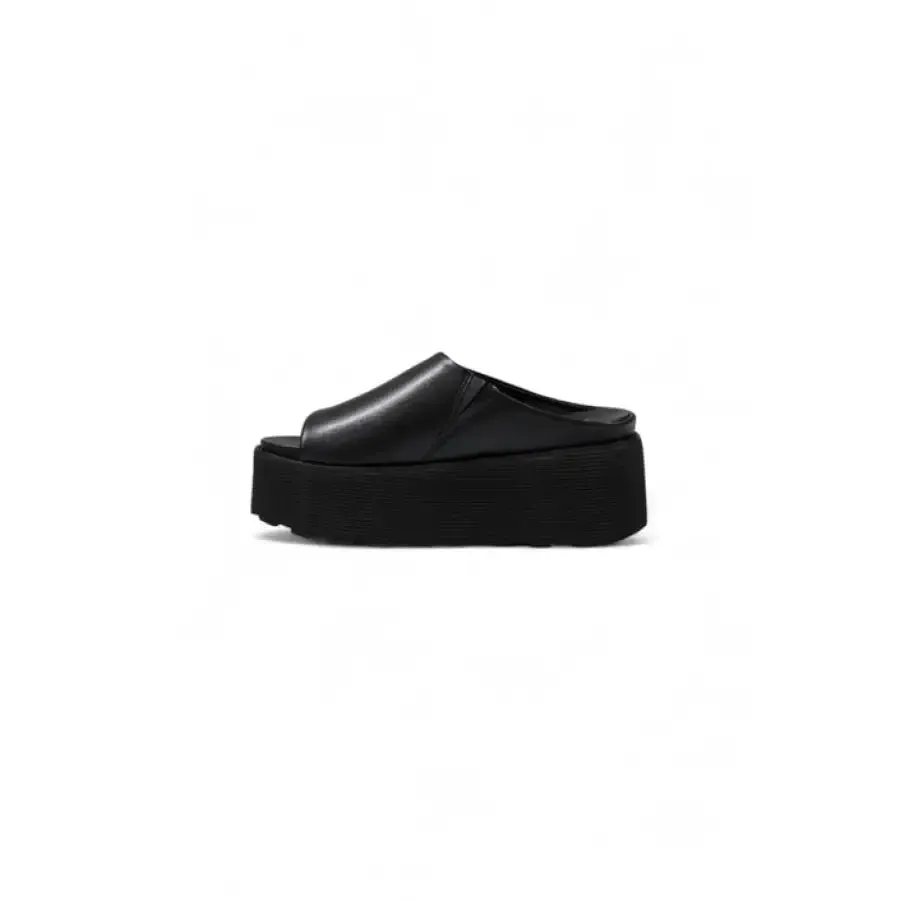 Black Platform Sandal