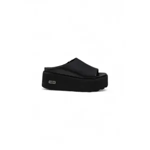 Black Platform Sandal