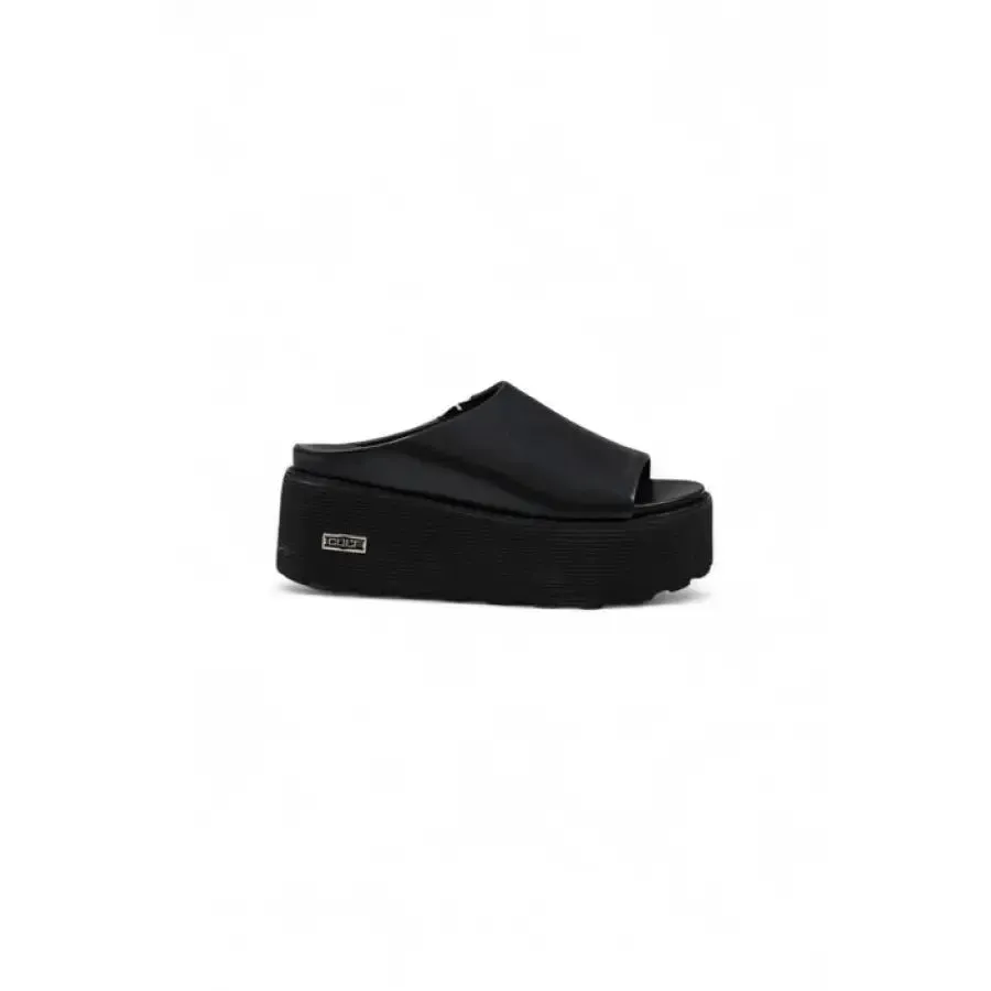 Black Platform Sandal