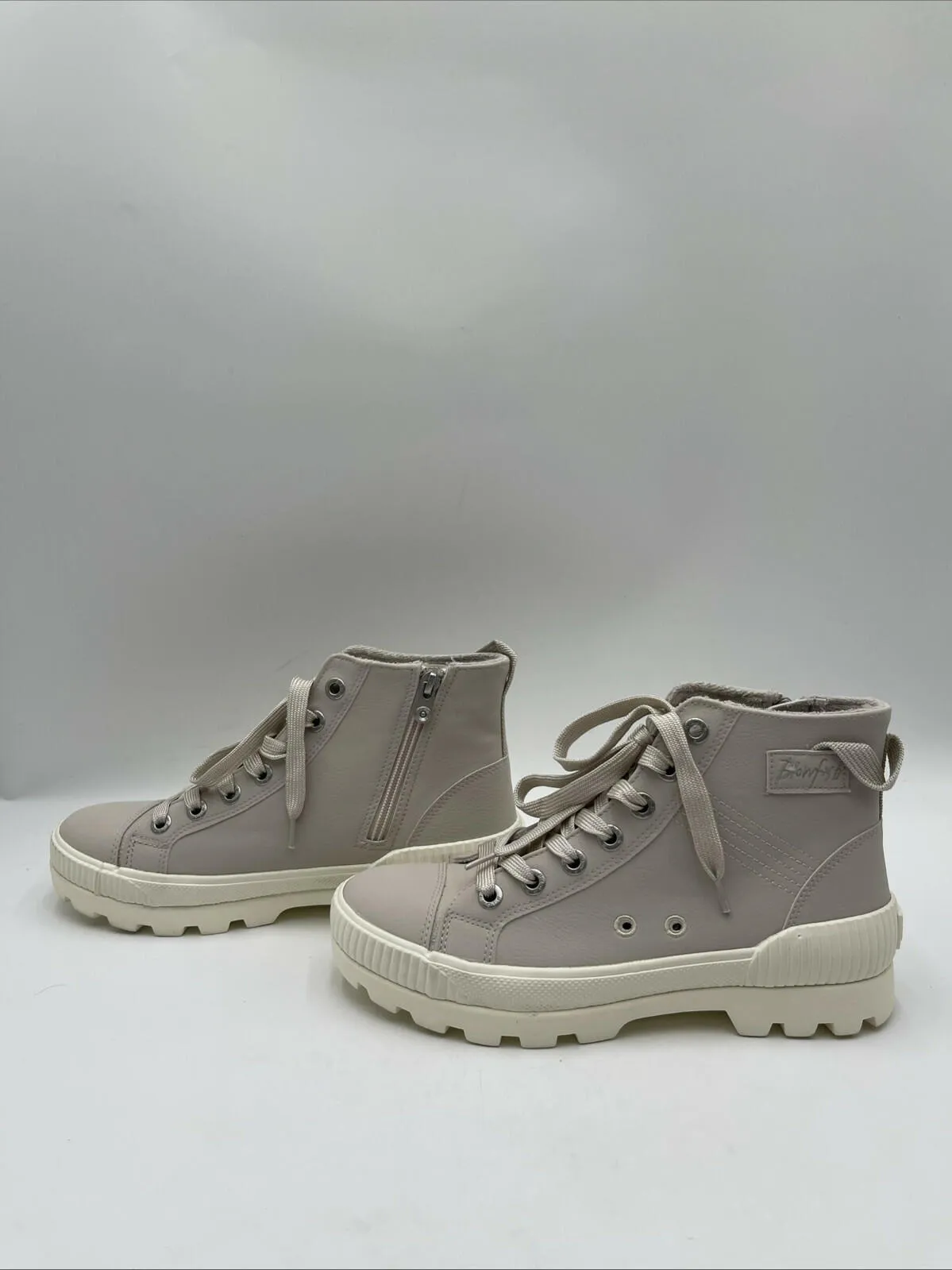 Blowfish Malibu Women's Forever Shoes Gray Size 8.5 - Very Good