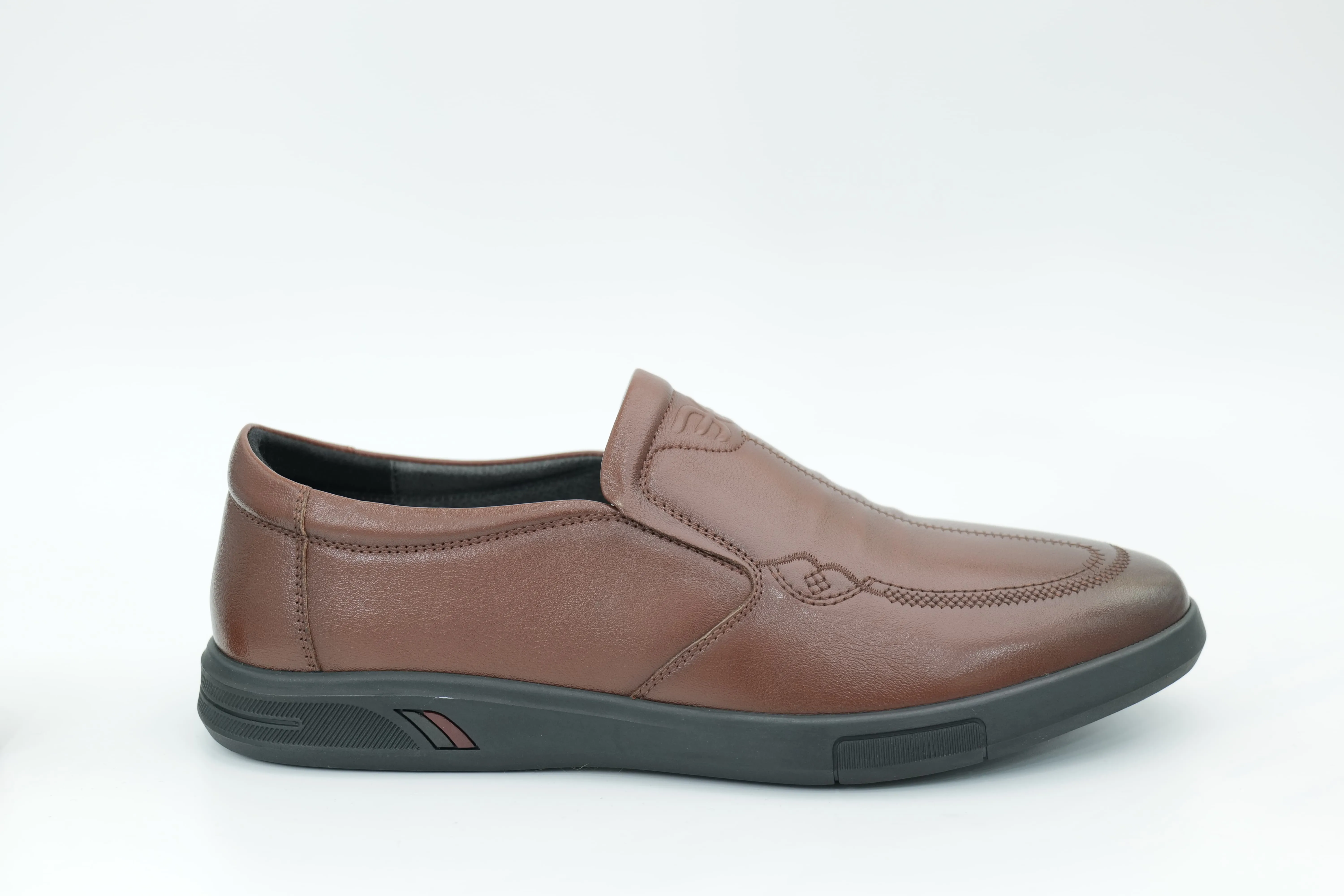 Casual shoes