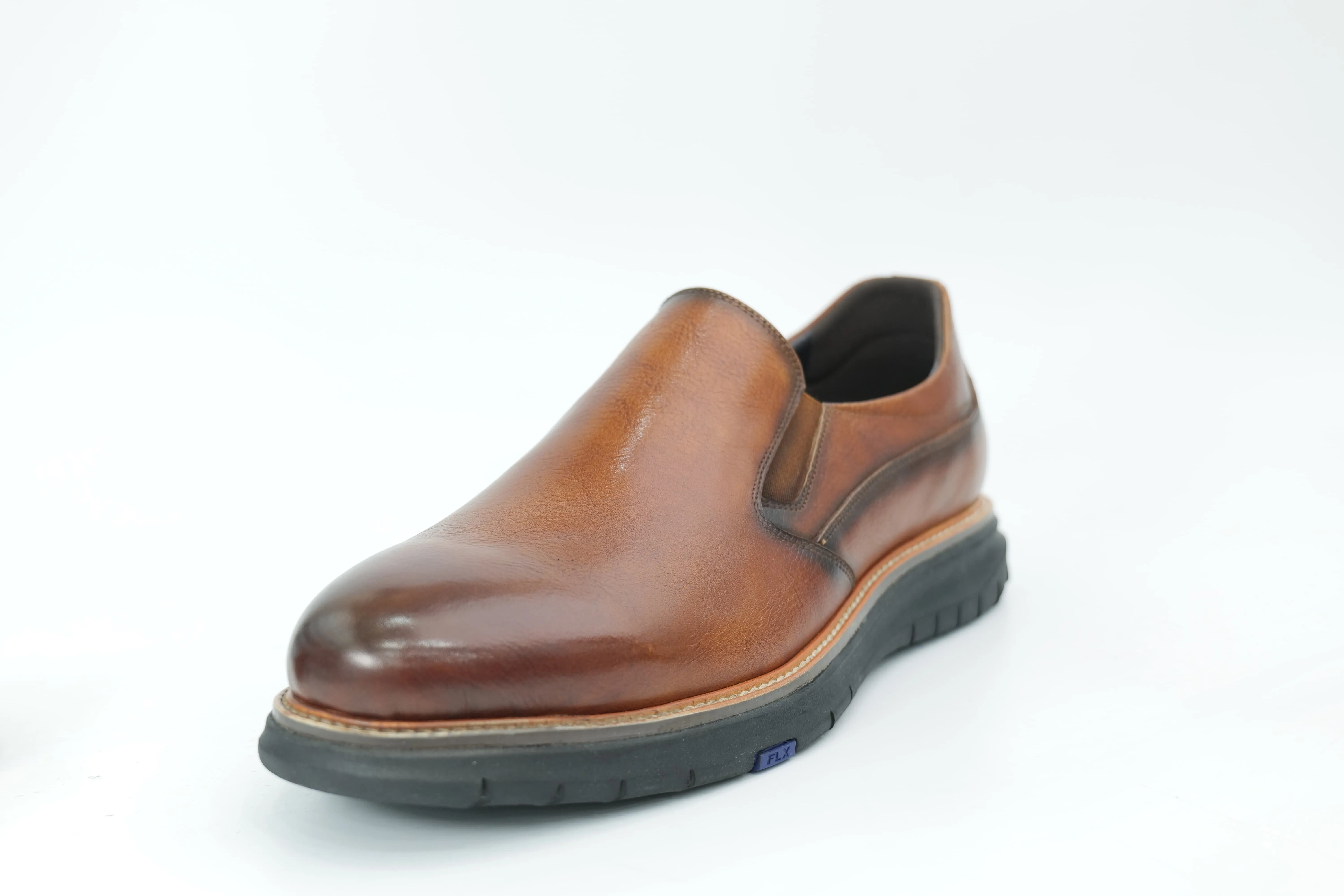 Casual shoes