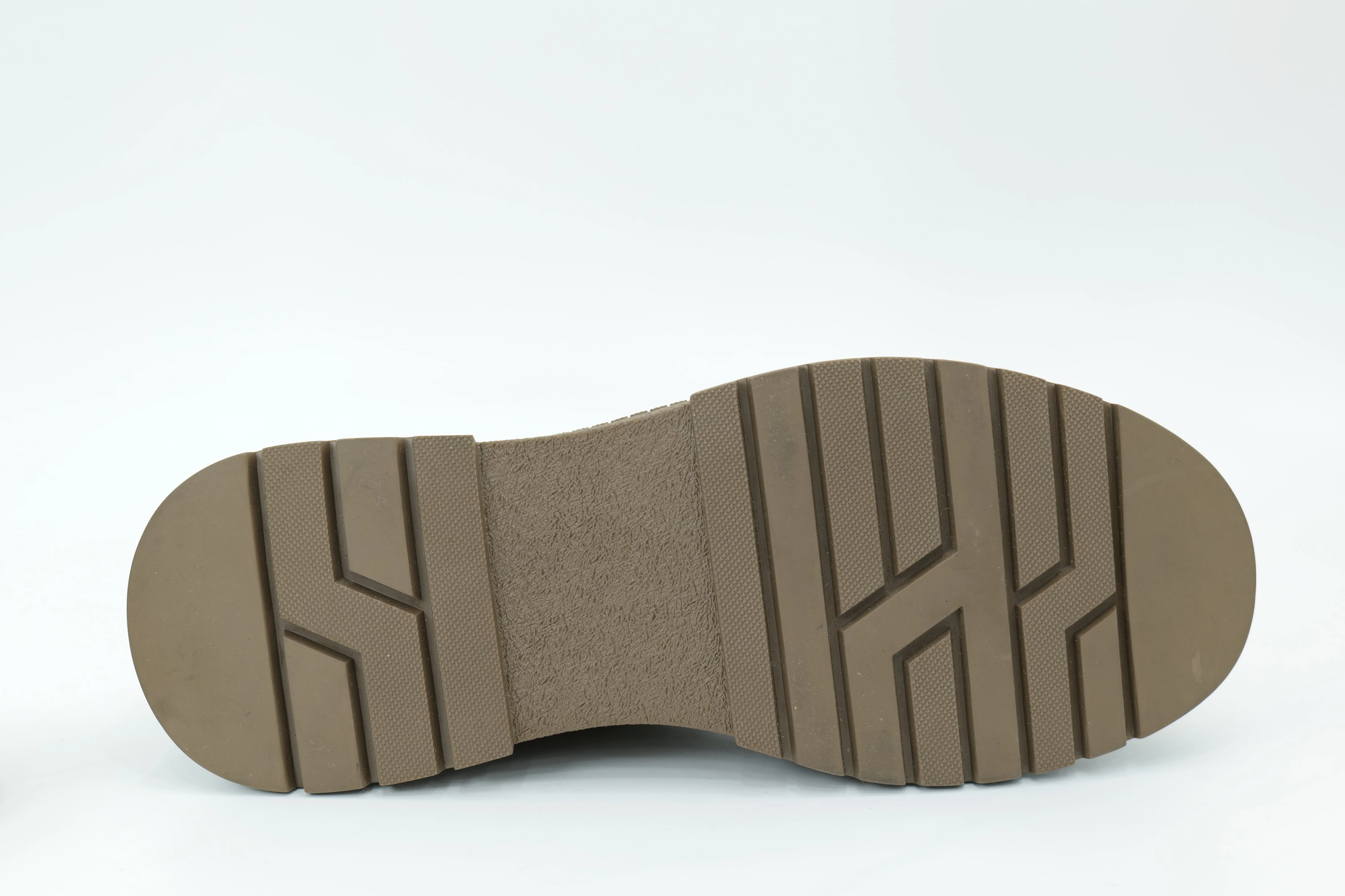 Casual shoes