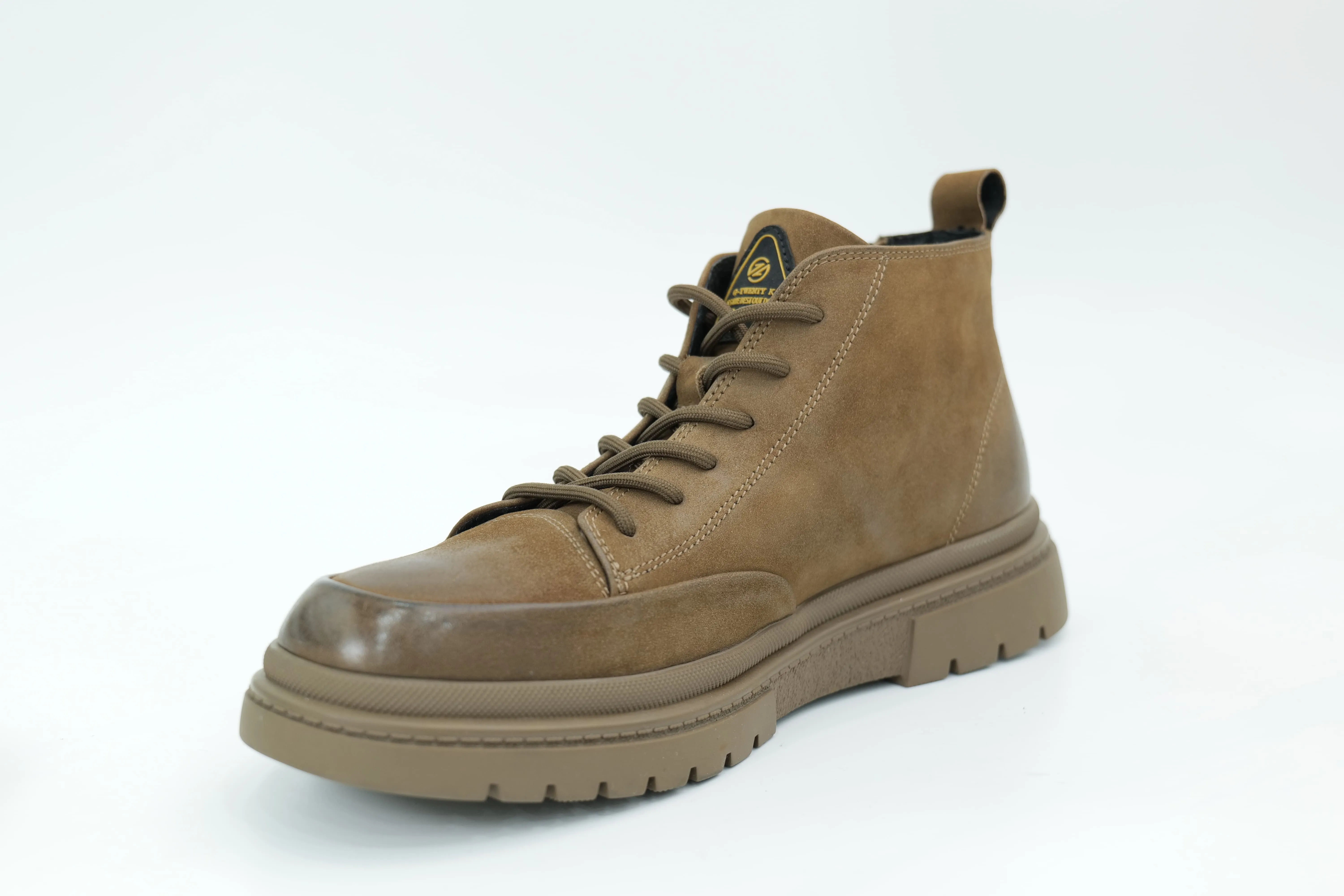 Casual shoes