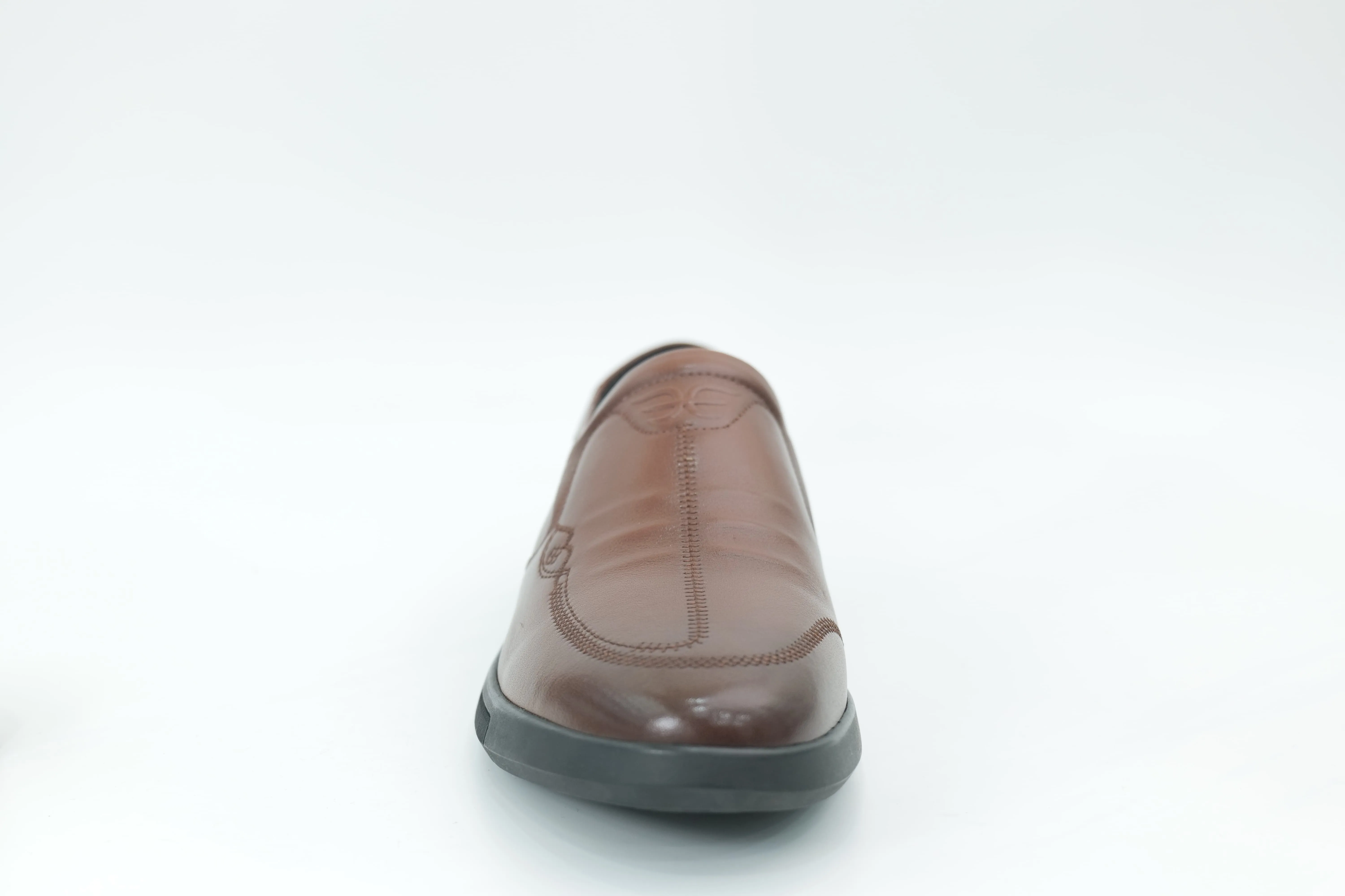 Casual shoes