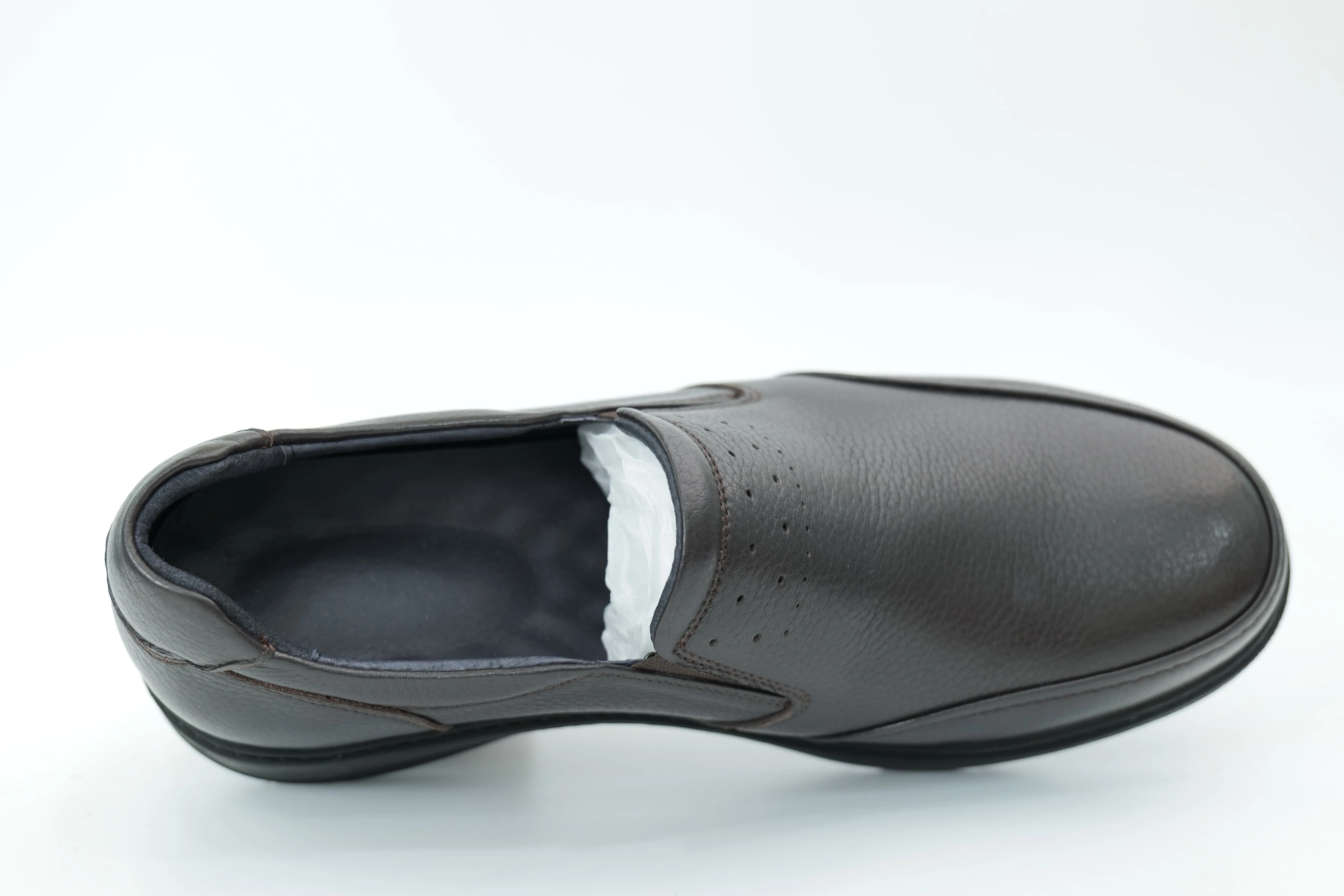Casual shoes