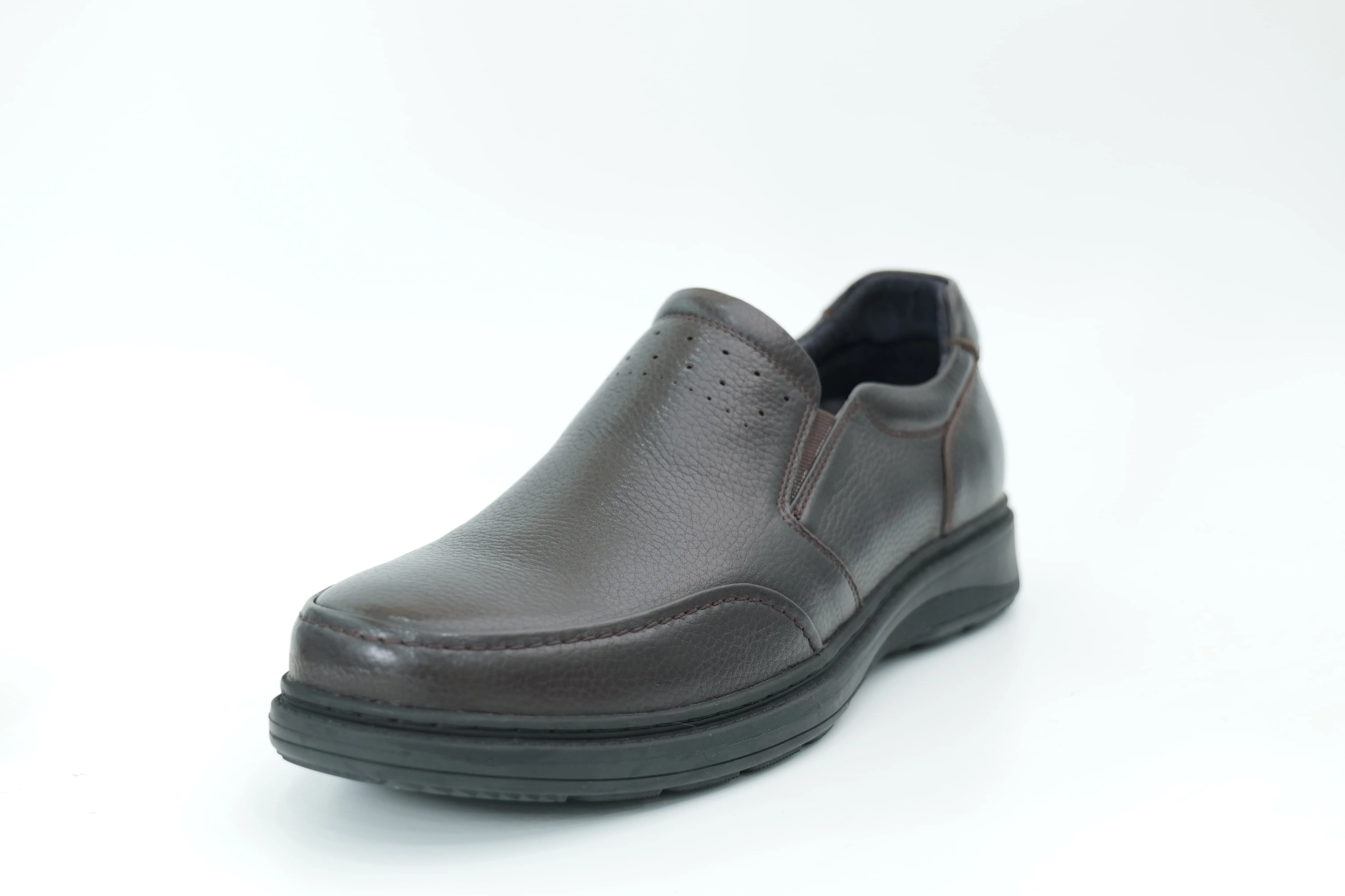 Casual shoes