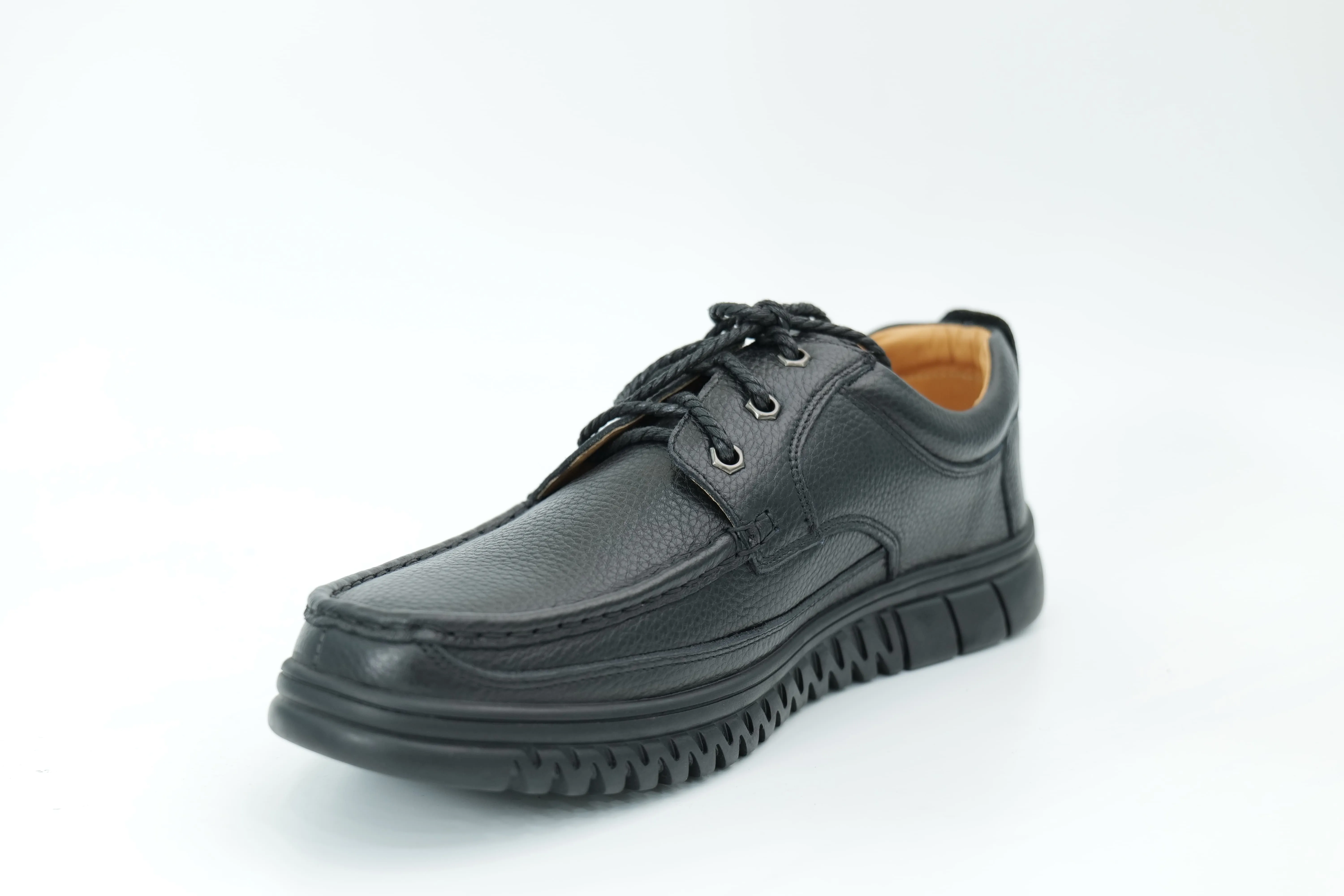 Casual shoes