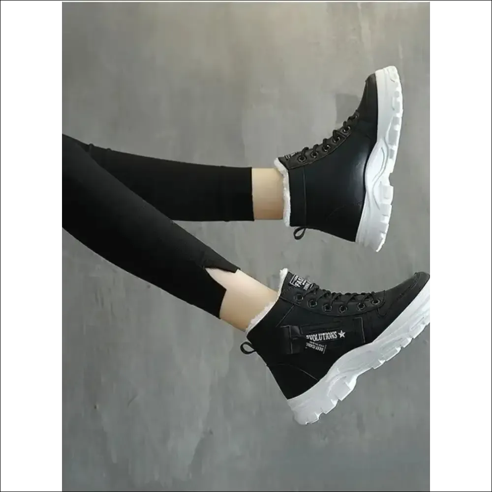 Chic Decorative Zipper Round Toe Platform Boots