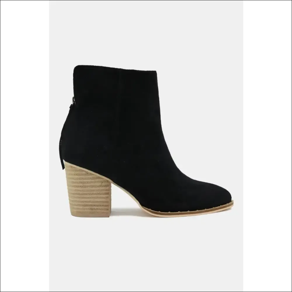 Chic Suede Point Toe Ankle Booties