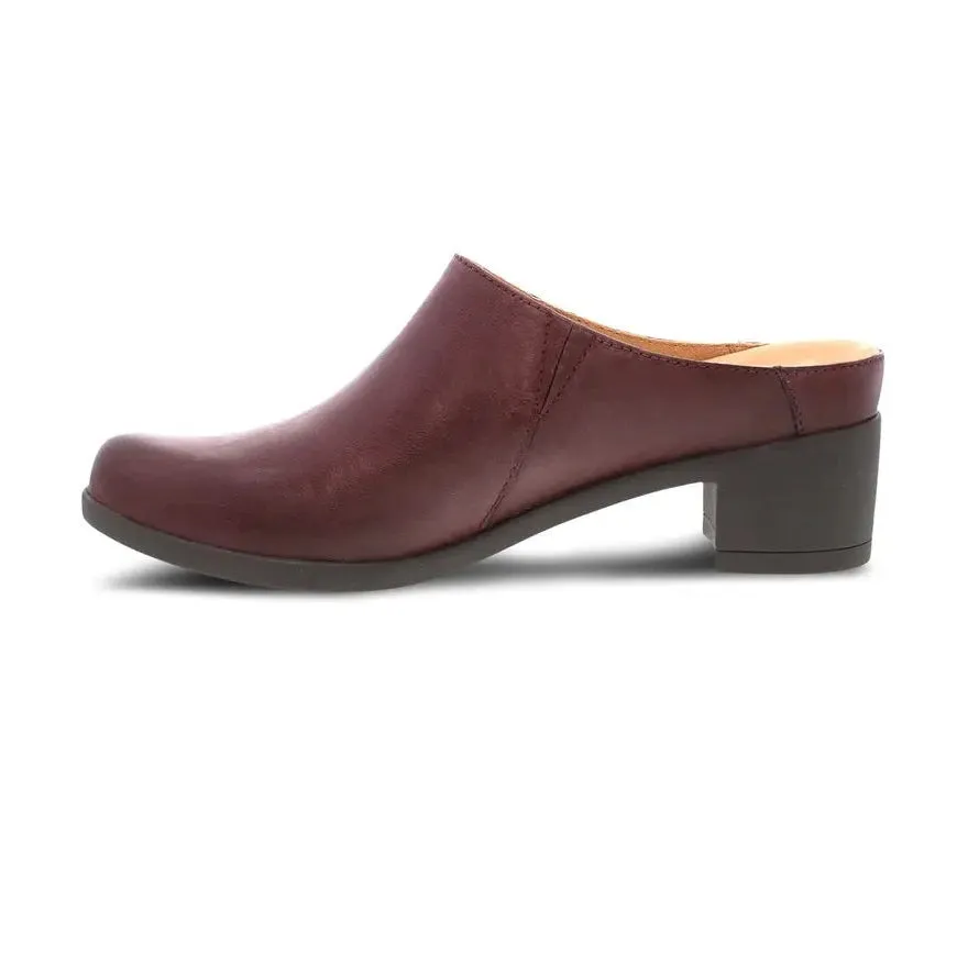 Dansko Women's Carrie Wine Burnished Nubuck Mule 3218882300