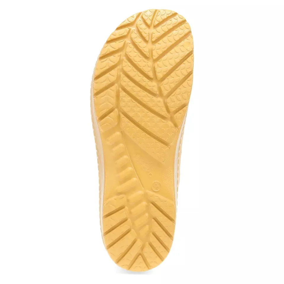 Dansko Women's Kane Mustard Molded 4145301700