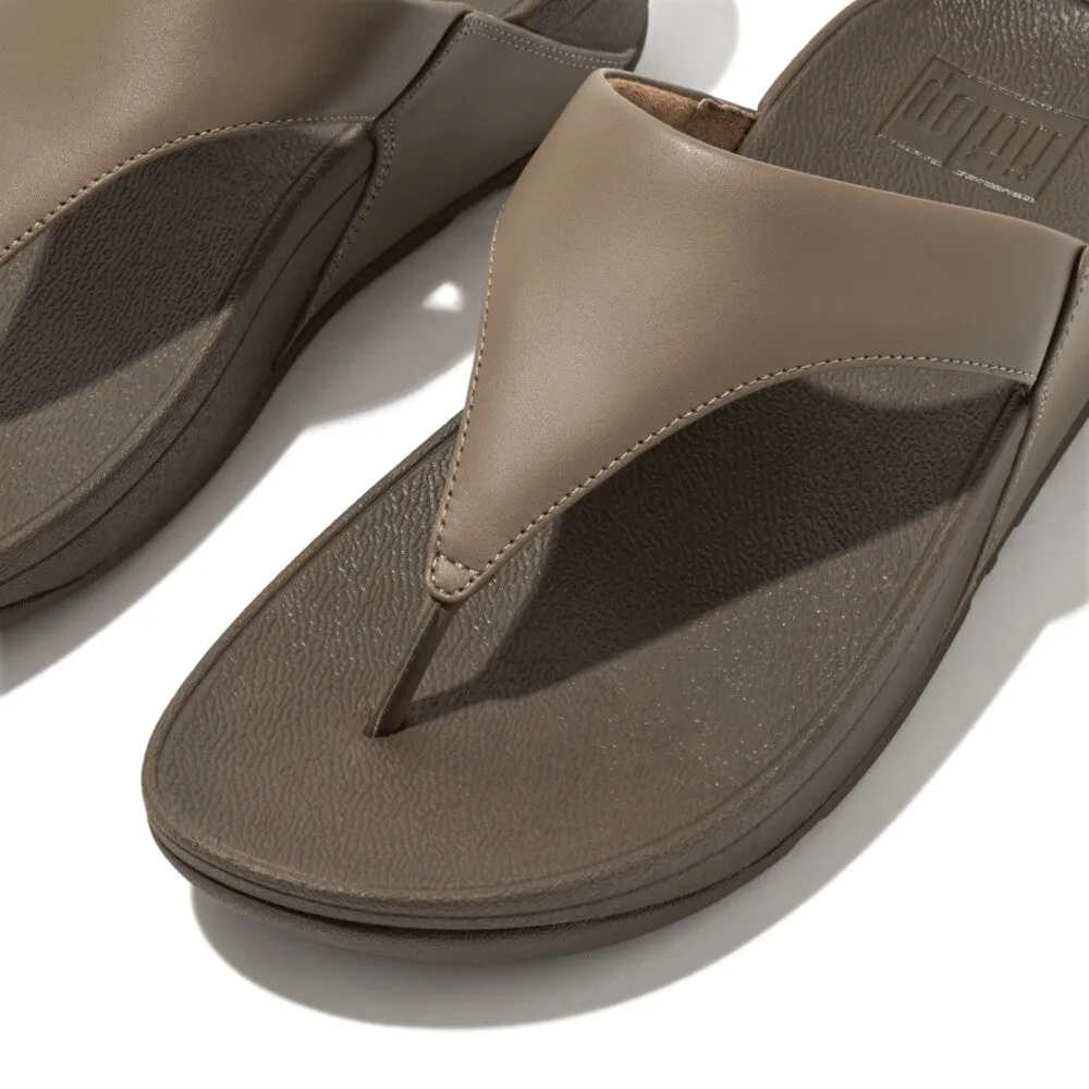 FitFlop LULU Leather Toe-Post Sandals