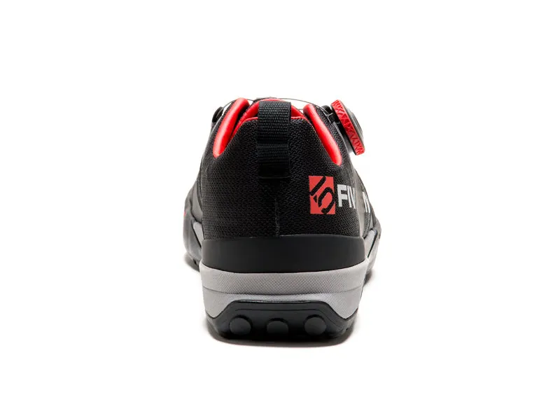 FIVE TEN KESTREL CLIPLESS [TEAM BLACK]