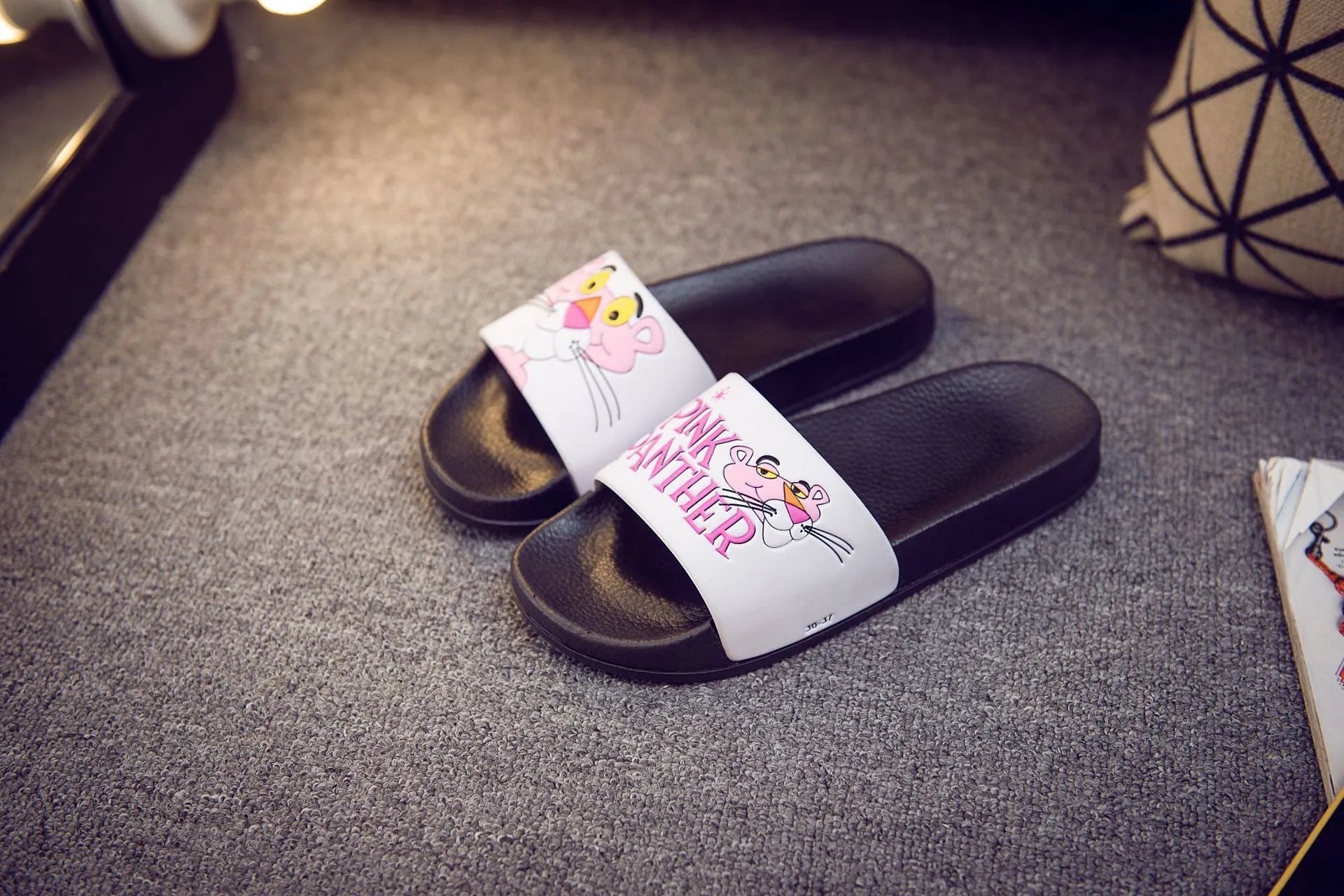 Indoor Flip Flops bathroom home slippers