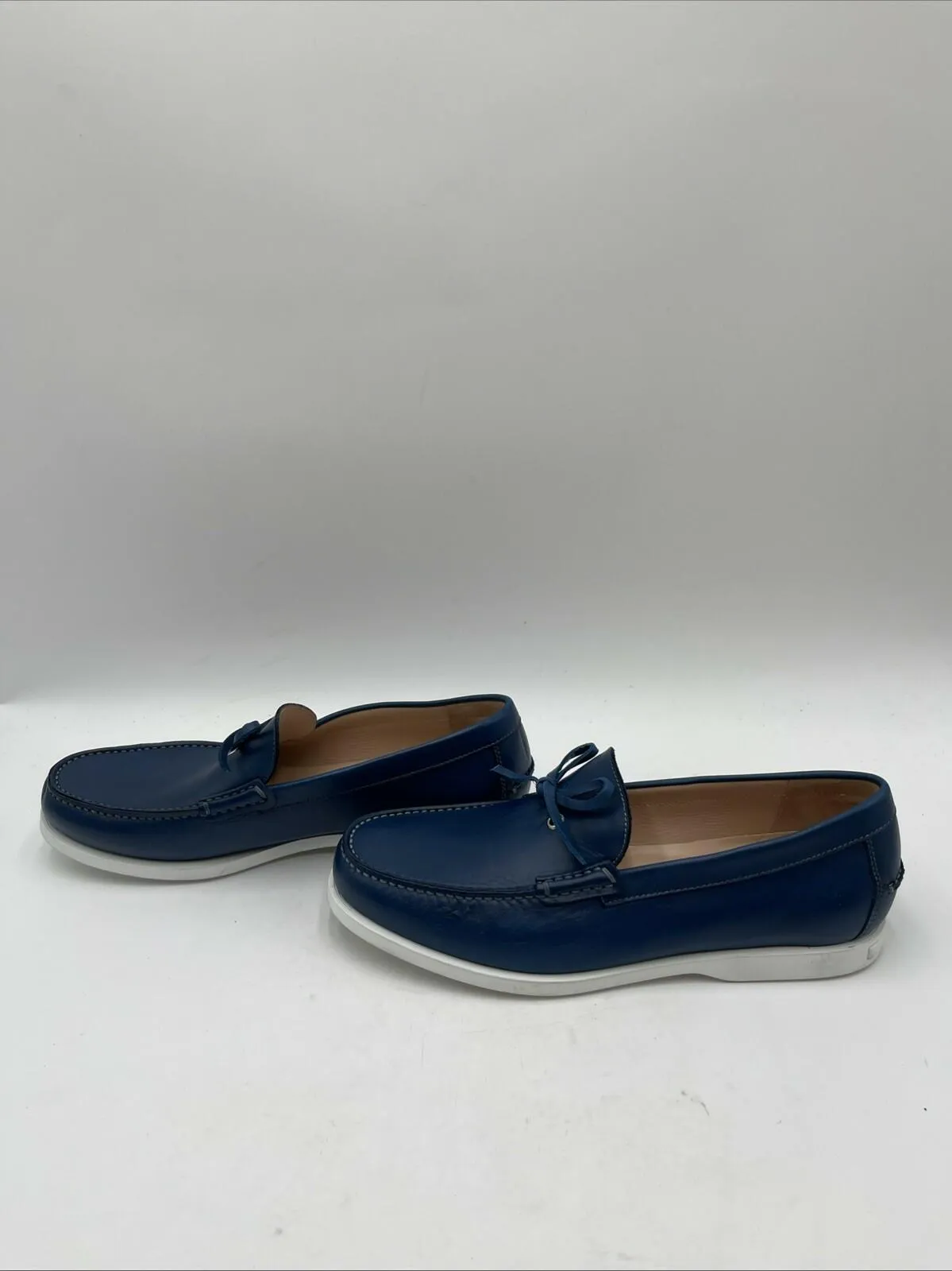 Men’s Saks Fifth Avenue COLLECTION Leather Boat Shoes Blue Size 9 - Very Good