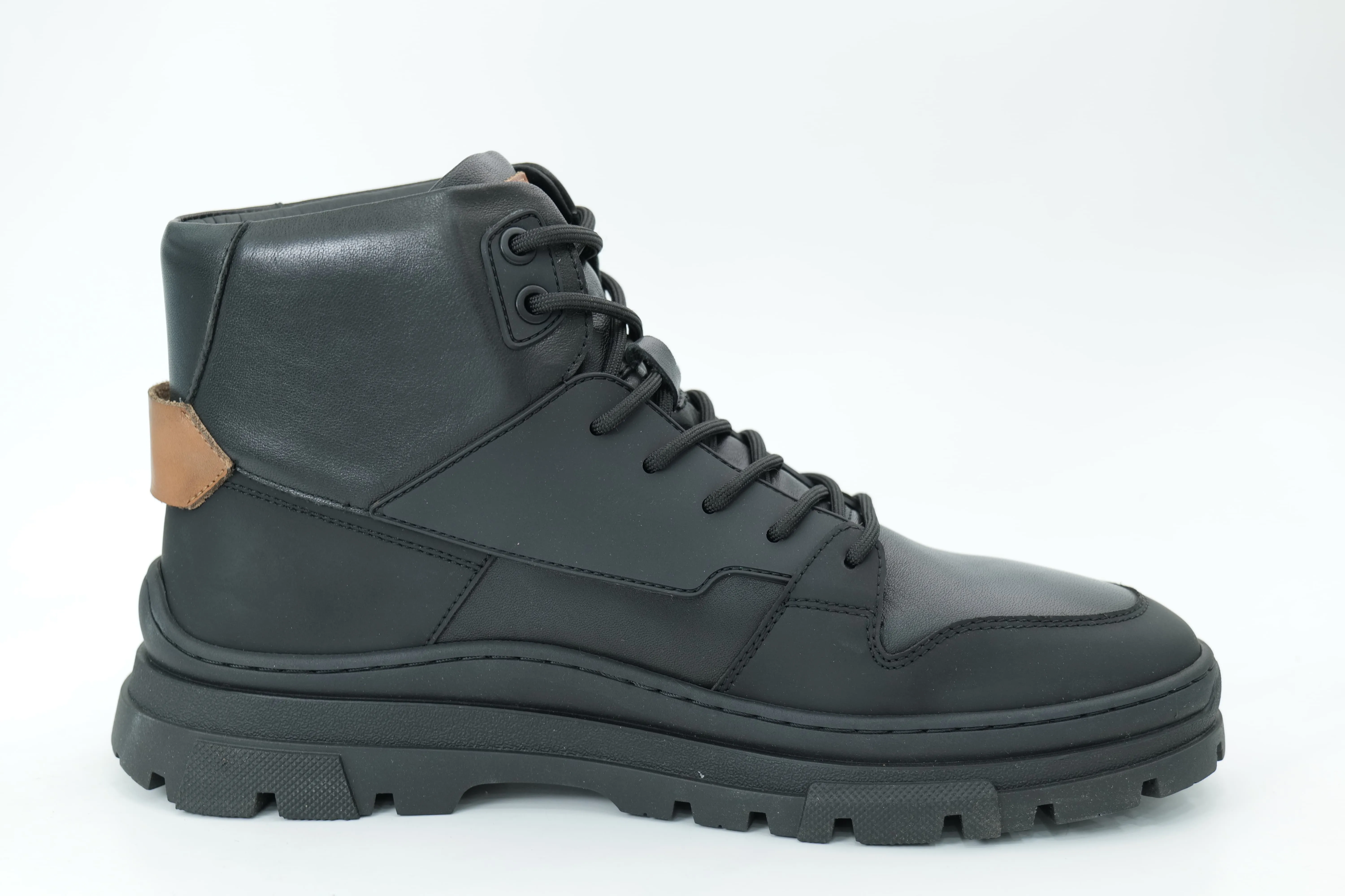 Mid-high boots
