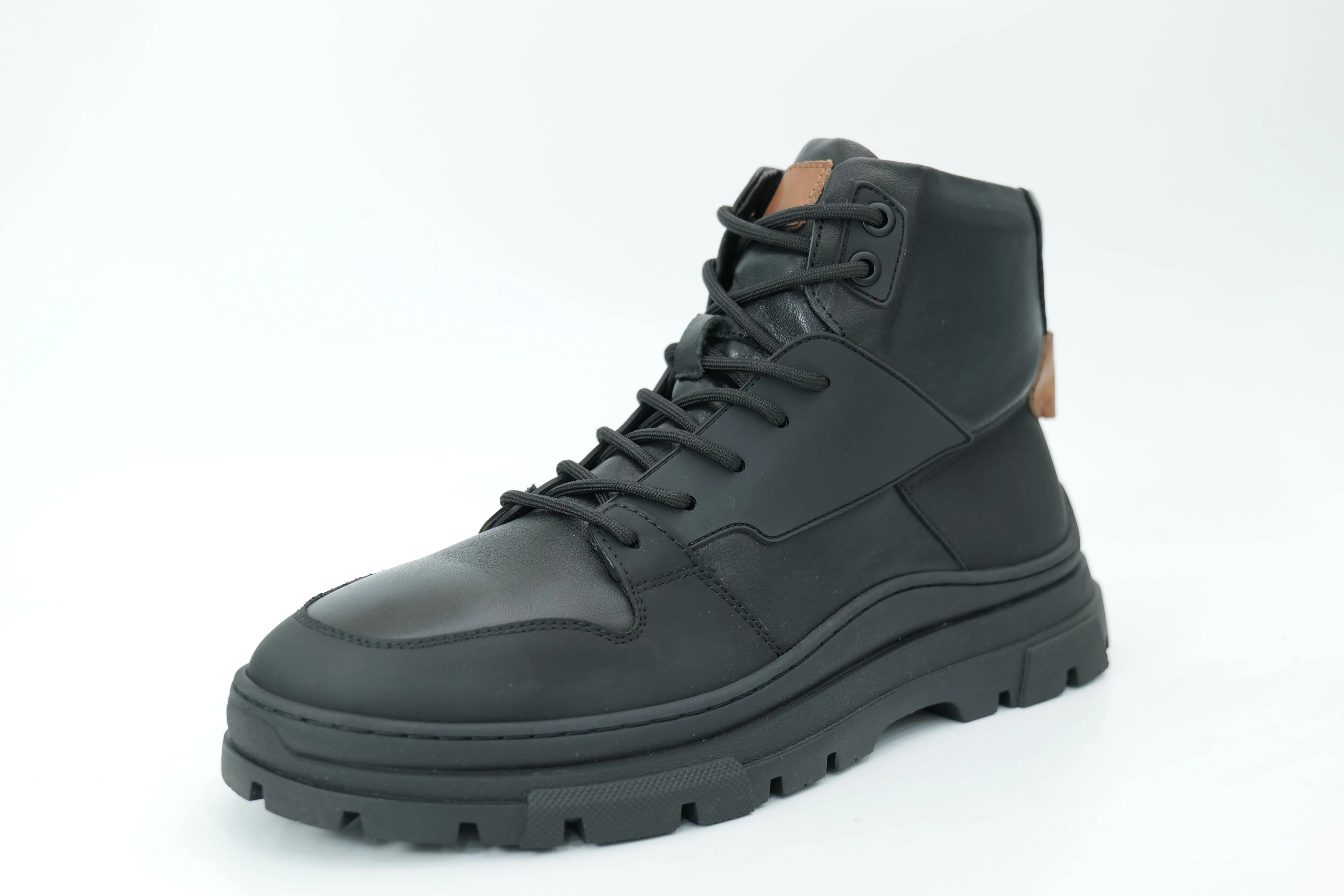 Mid-high boots