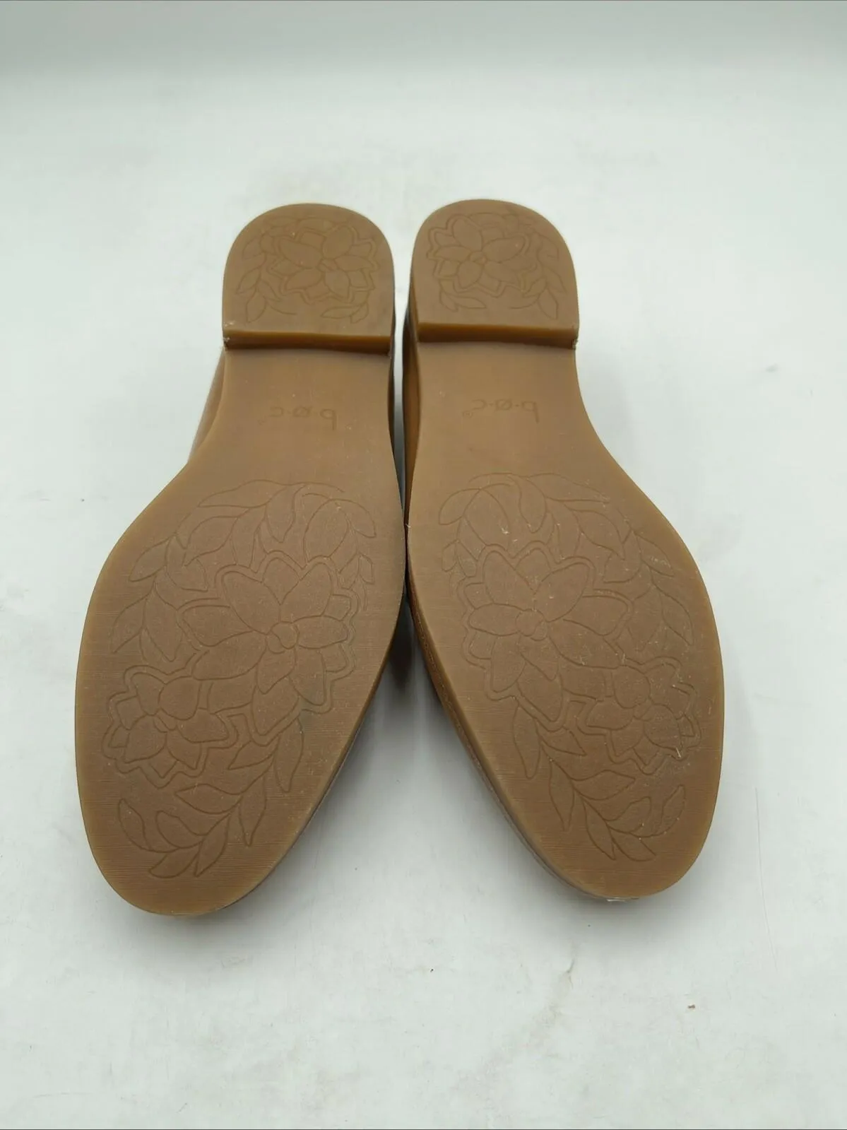 NWB Women's Boc Becca Shoes Faux Leather Brown Size 7.5M/38