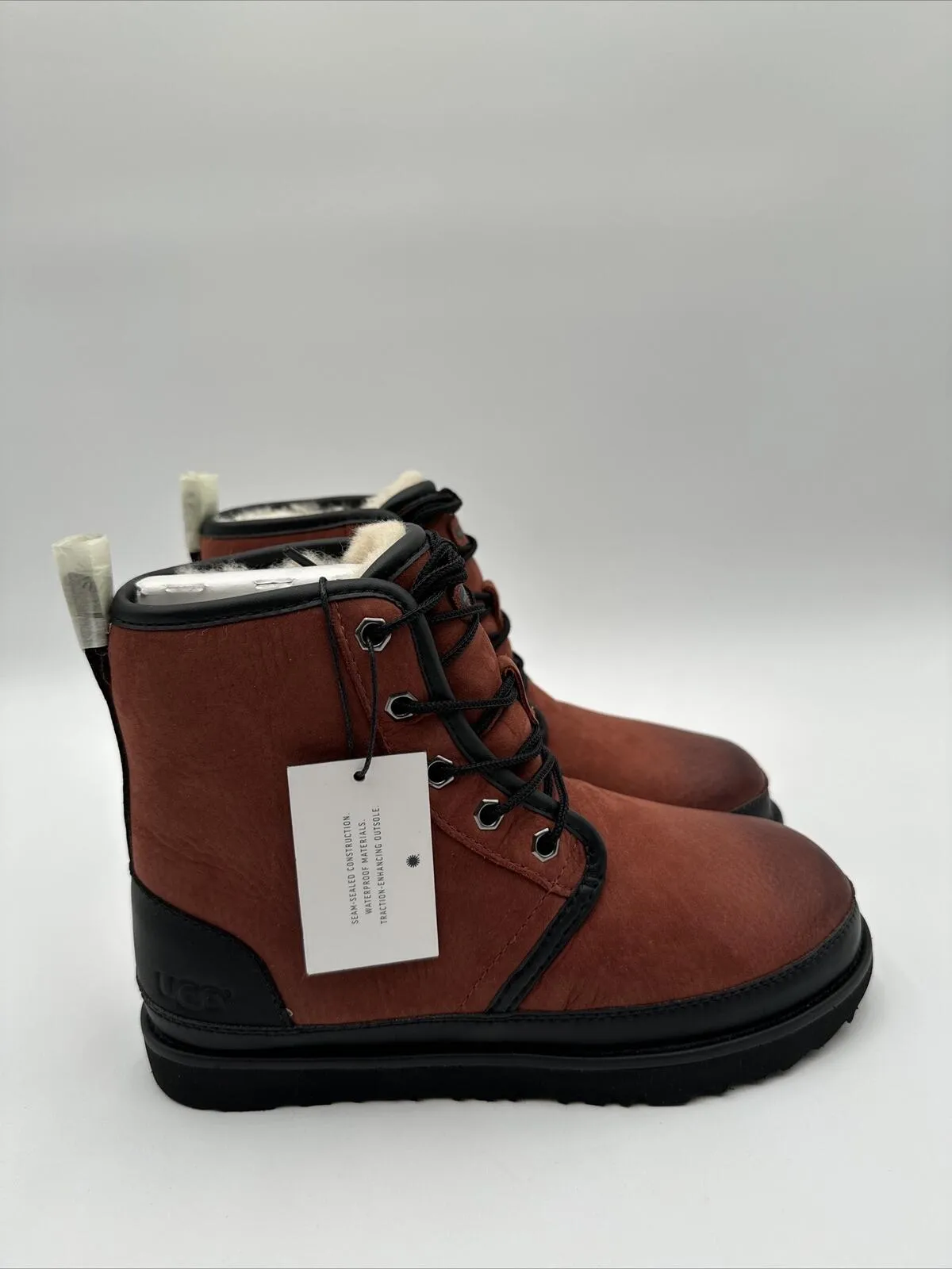 UGG HARKLEY WATERPROOF RED OXIDE LEATHER MEN'S HIKING BOOTS SIZE US 5/ UK 4