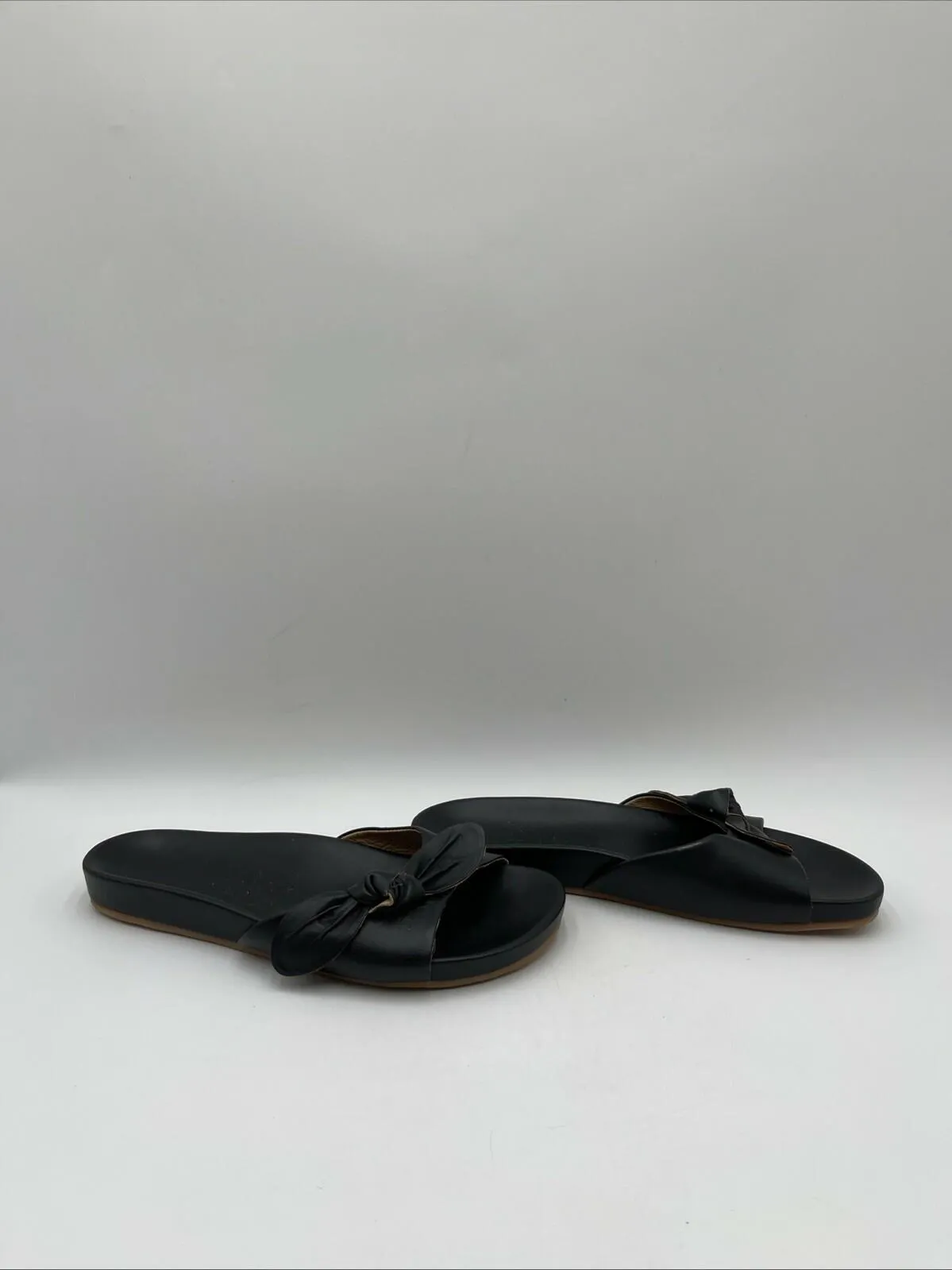 Women’s Jack Rogers Dorothy Bow Leather Slide Sandals Black Size 8M - Very Good