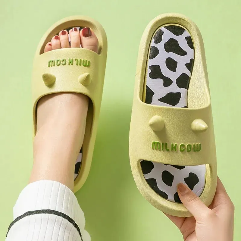 WTEMPO Cute Couple Slippers Flat  Indoor Non-slip  Flip Flop Beach Bedroom Home
